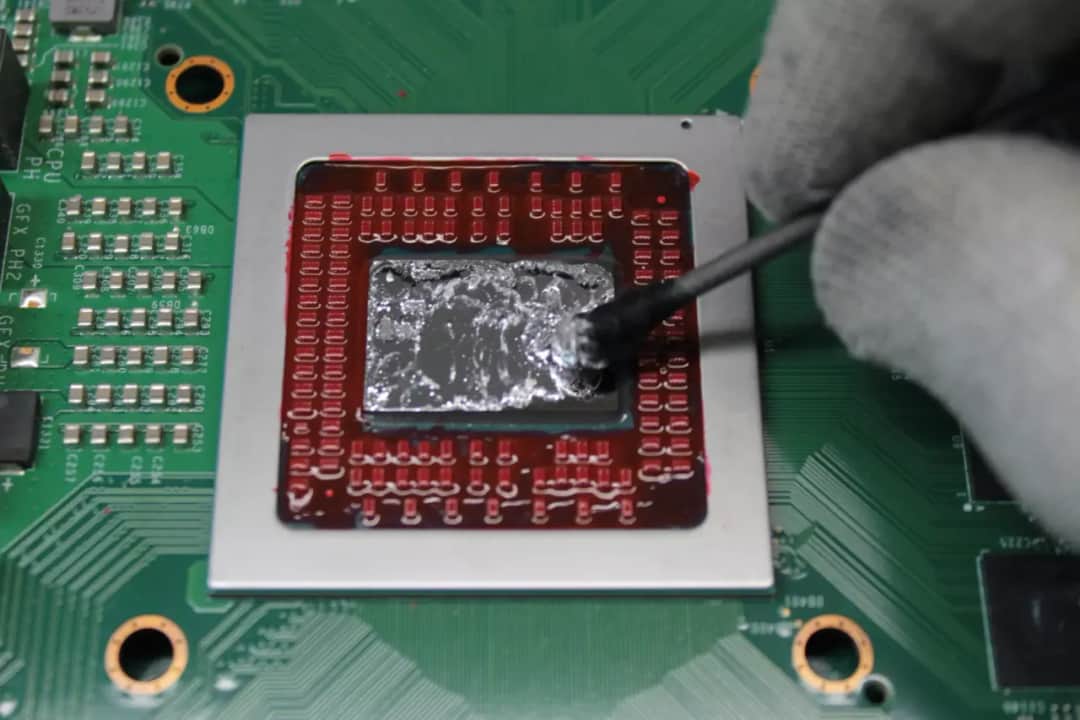 Głośny Xbox Series X i przegrzewanie? Odzyskaj ciszę i moc!