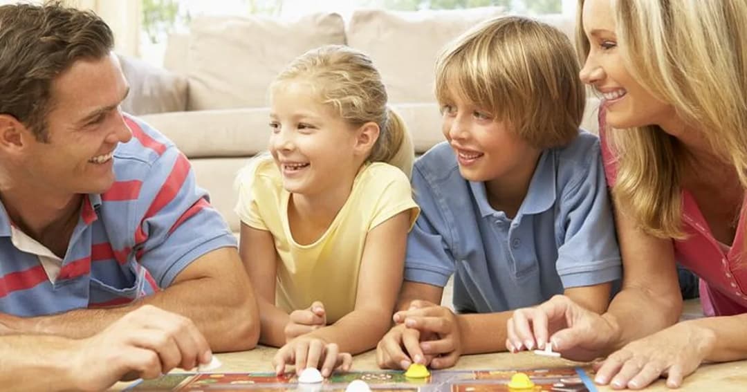 Gry planszowe co rozwijają: Odkryj najlepsze tytuły dla umiejętności