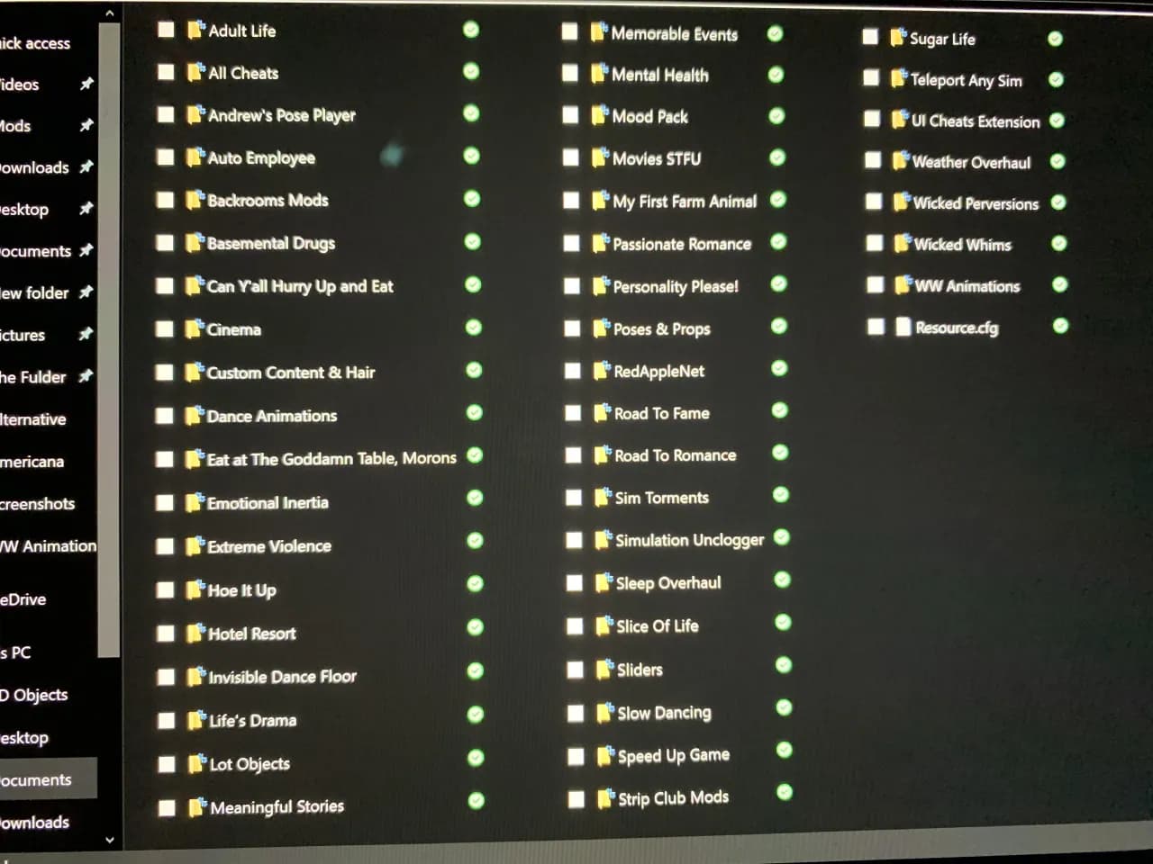 The Sims 4 bez cenzury - zobacz jak bawić się bez ograniczeń w simsy 4